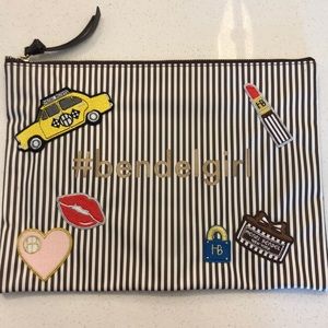 Henri bendel cosmetic pouch